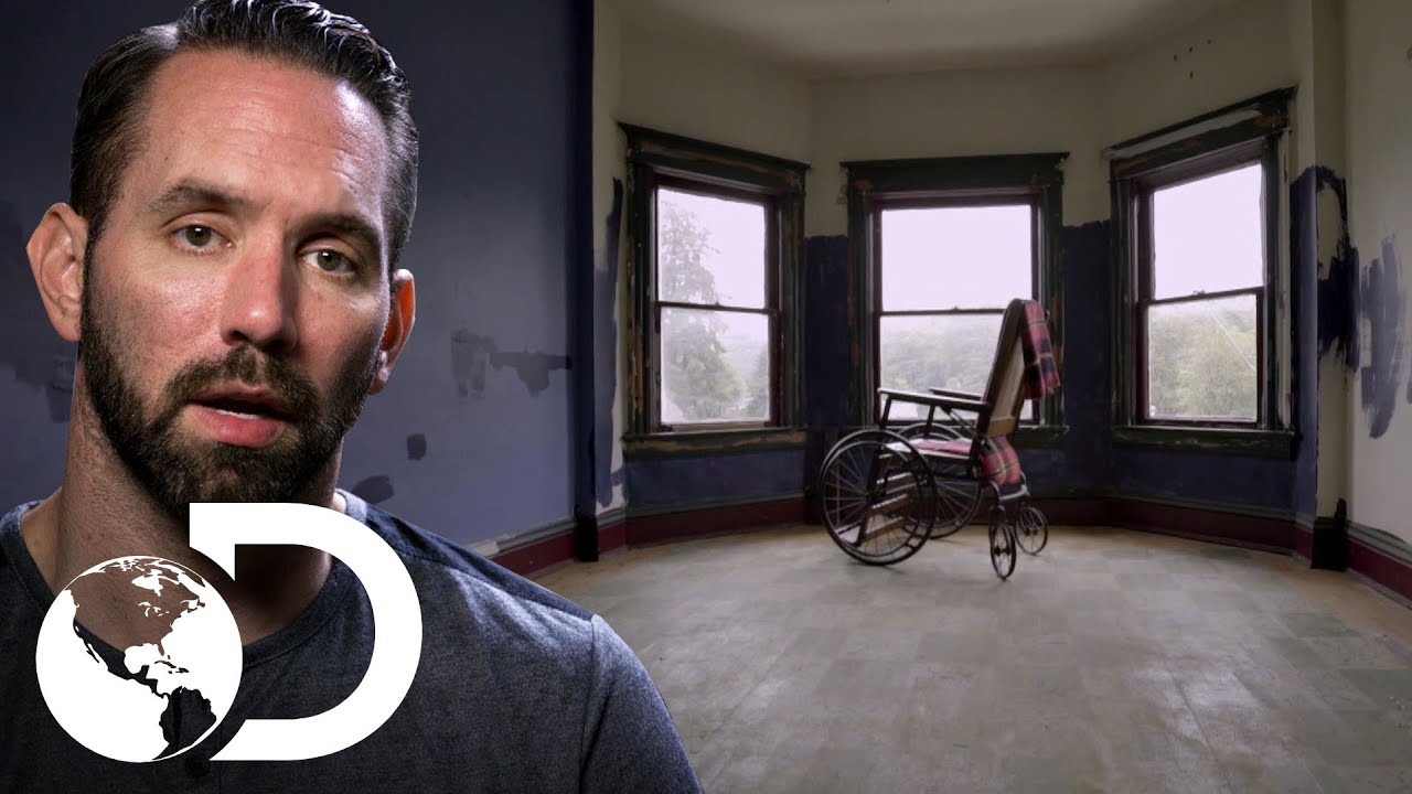El manicomio abandonado | Encierro paranormal | Discovery Latinoam&eacute;rica