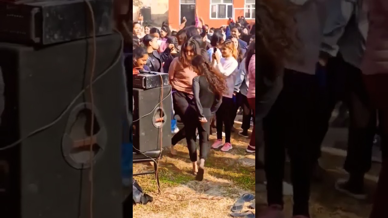pathan song dance video girls #shortsyoutube #short  jhoome Jo pathan Indian #pathan