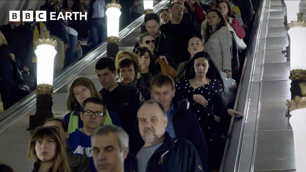 Inside Moscow's Metro Where History and Speed Collide | The Travel Edit