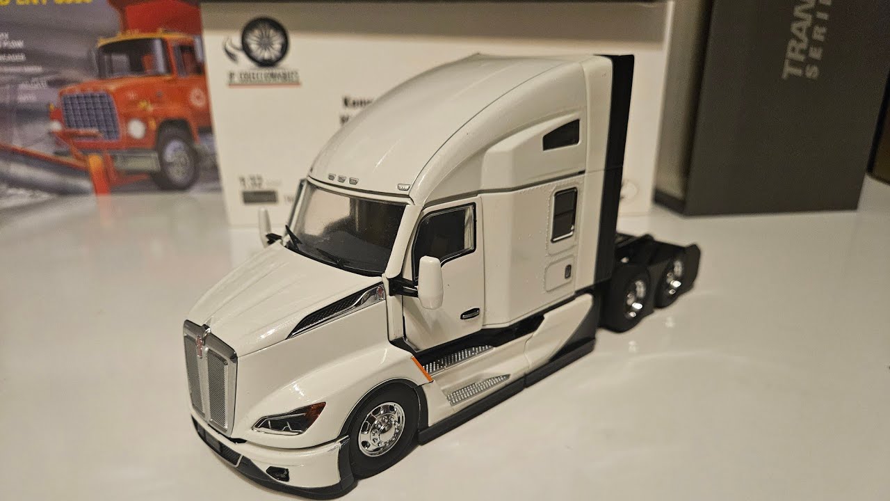 por fin llegó!,  cuanto cuesta Kenworth T680 Next Generation escala 1/32? reseña!, vale la pena?