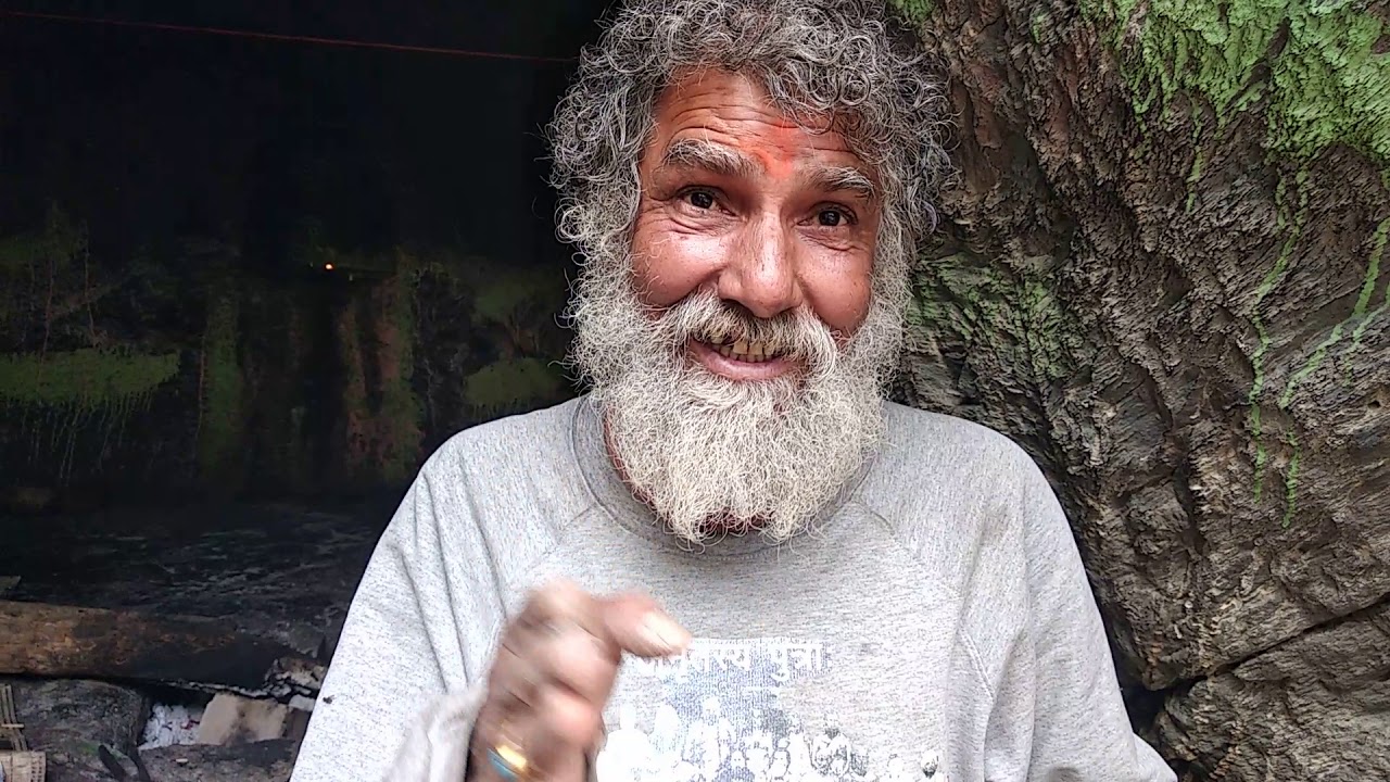 Interview with a mystic sadhu, who has been living in a cave for 20 years in devprayag