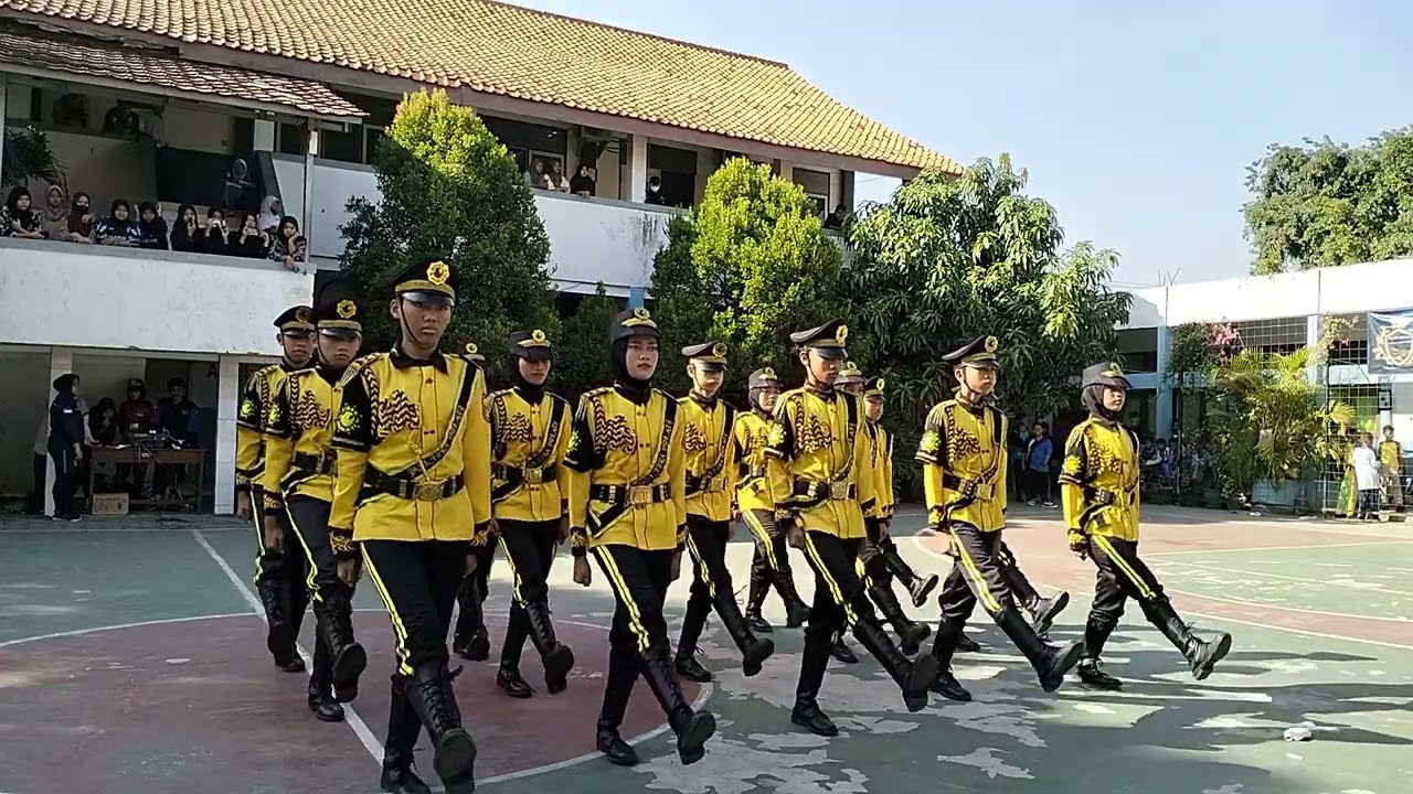 PASKIBRA - DEMO EKSKUL SMPN 2 KARAWANG TIMUR
