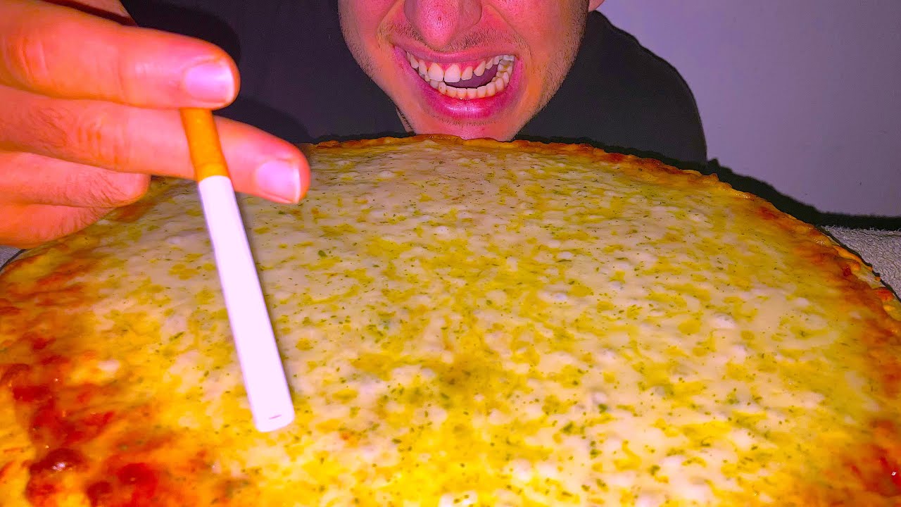 🍕 7-Eleven late night pizza  🍕