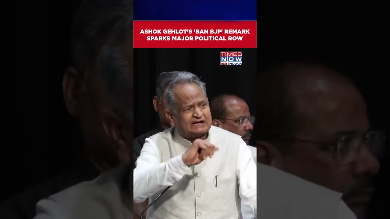 Ashok Gehlot's 'Indira Gandhi Would Have Banned BJP' Remark Sparks Fresh Controversy #shorts