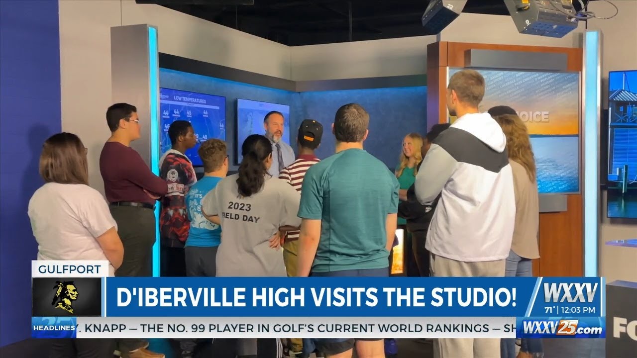 D&rsquo;Iberville High students stop by the WXXV News Studio