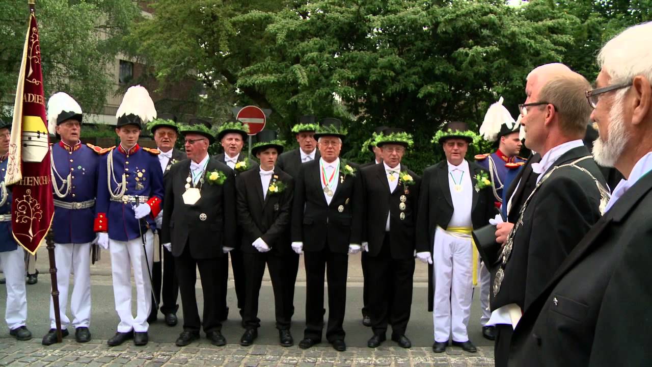 Aufmarsch der Schützen - Schützenfest Kaarst 2013 - Teil 2 von 3