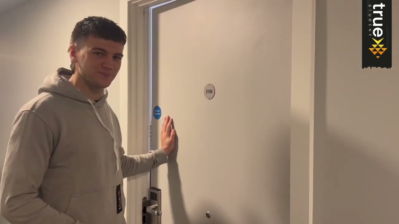 true Manchester, Salford (Hub 2) true Accessible Studio Plus - Room Tour