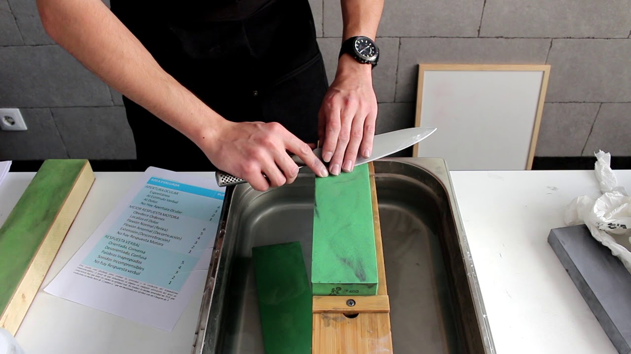 C&oacute;mo quitar la rebaba al filo de un cuchillo tras afilarlo