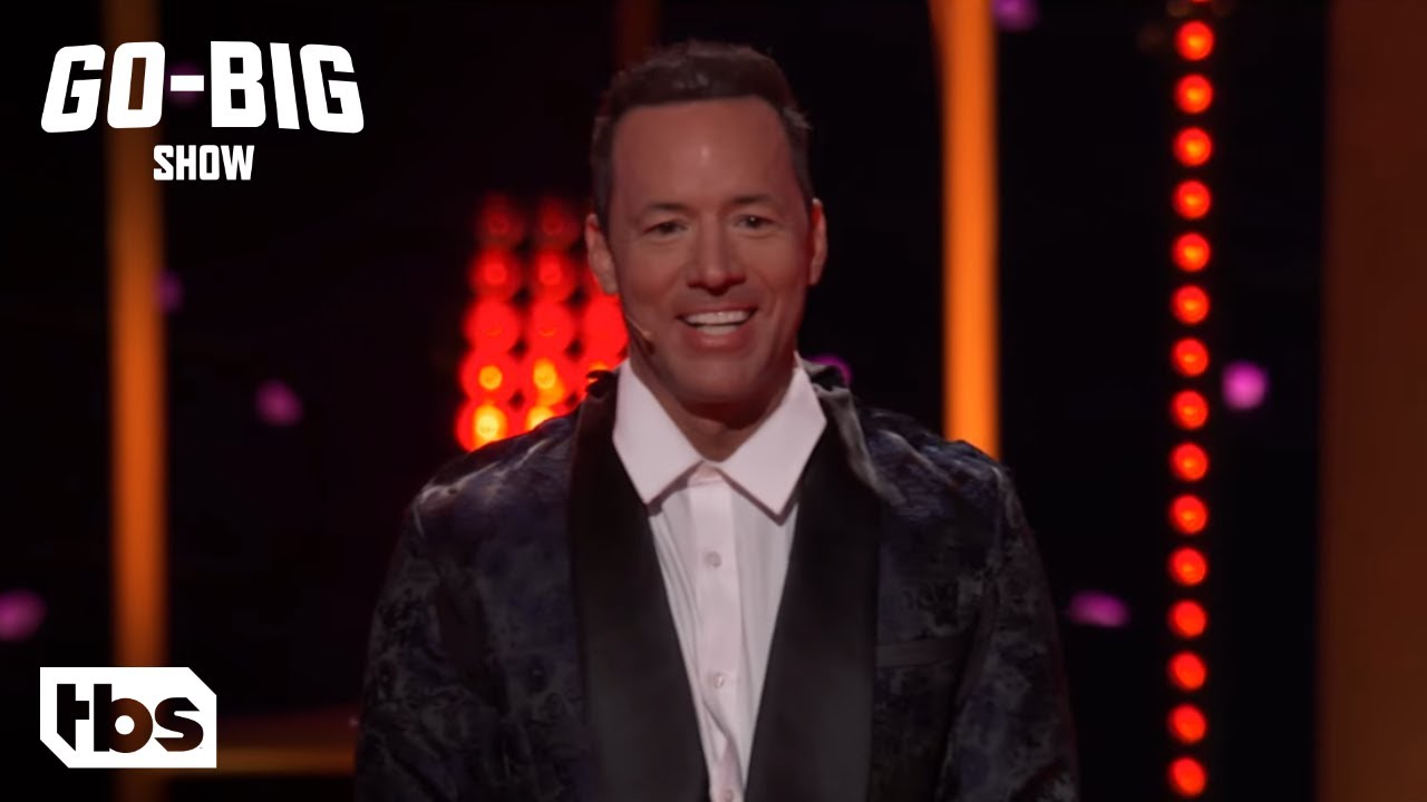 Go Big Show: Juggler Plays T-Pain’s Song On The Piano With His Balls (Clip) | TBS