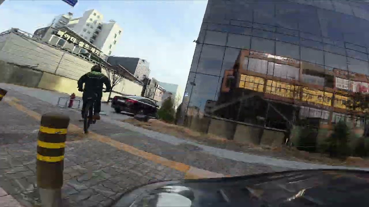 Riding touring bike in Daejeon, Dec. 21st, 2025