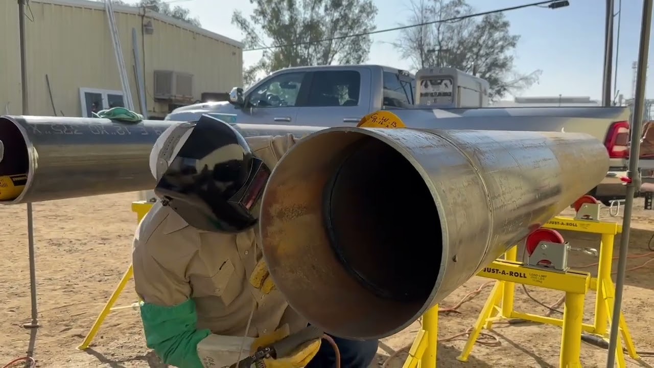 How to run a Hot Pass on Pipe:  Welding Instruction