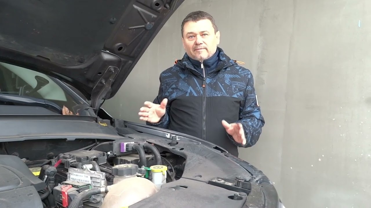 jeep compass 2017 року 2,4 L multiair, витрата мастила на 10000 км, двигун їсть мастило, масложер