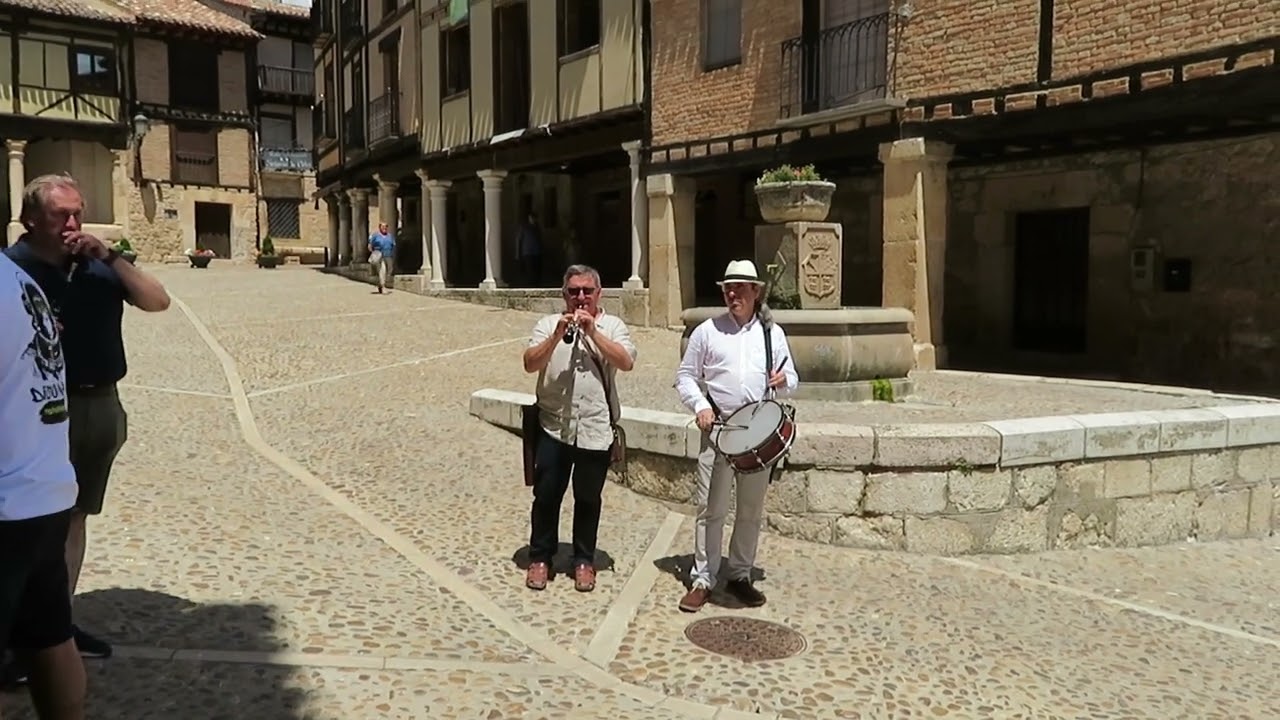 Hermanos Ramos (Alfredo y Ricardo)-Maestros de la Dulzaina-Peñaranda de Duero 2023