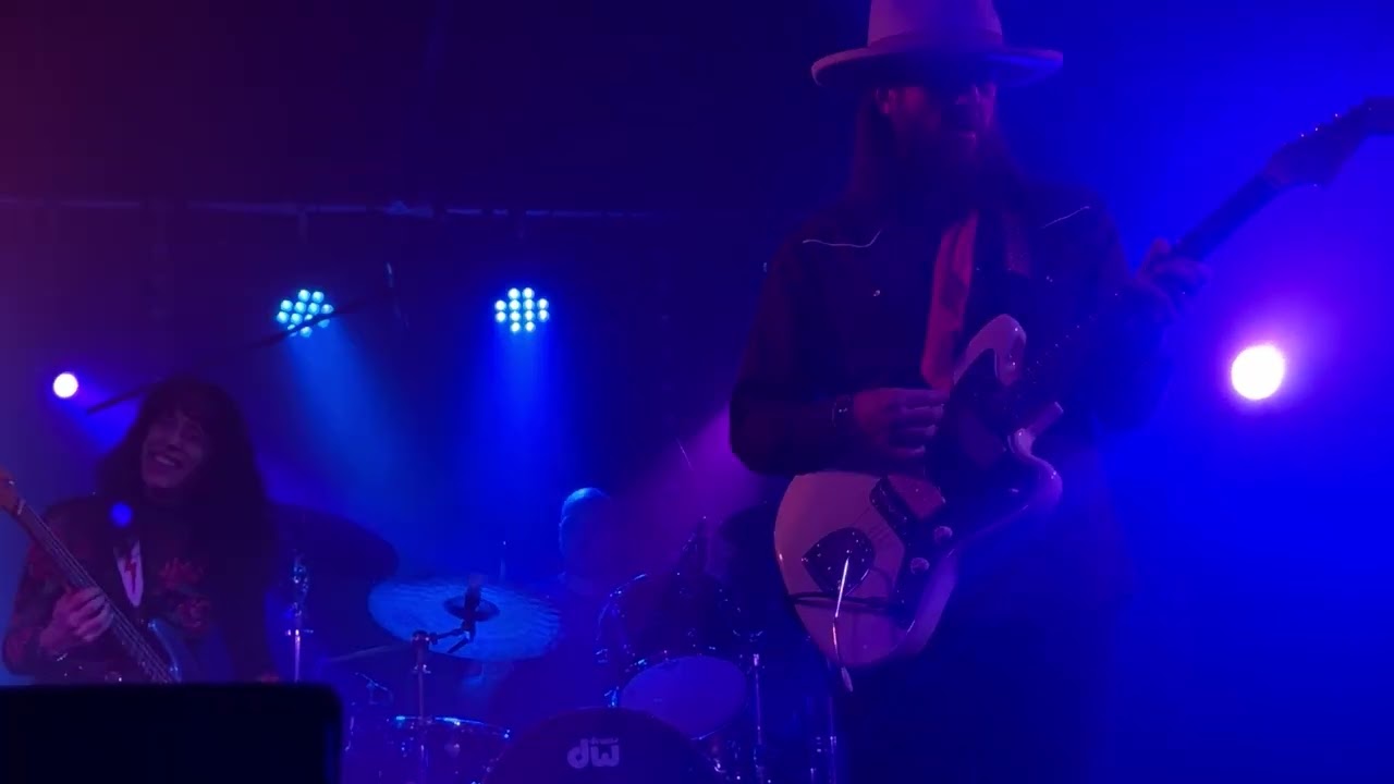 Danielle Nicole Band play ‘Take it all ‘at La Belle Angele, Edinburgh, 13th of January 2026.