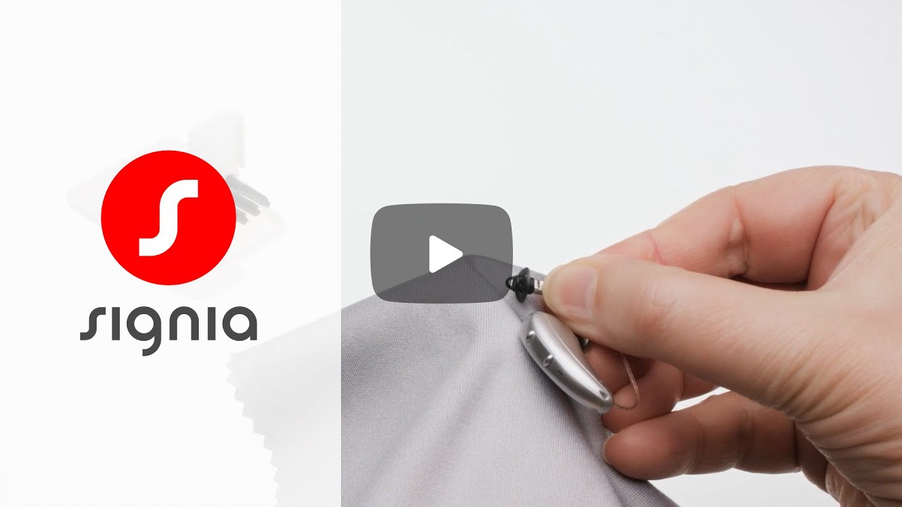 How to exchange a wax guard on a miniReceiver | Signia Hearing Aids