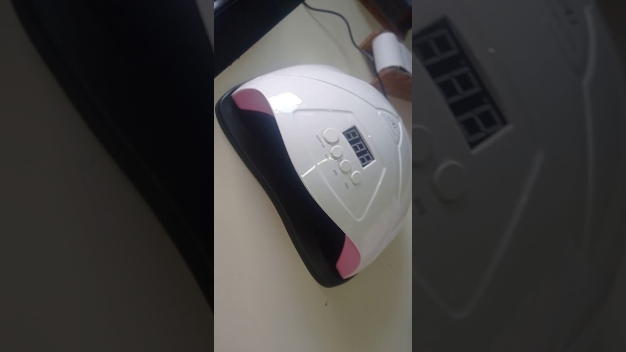 cabine de led com defeito