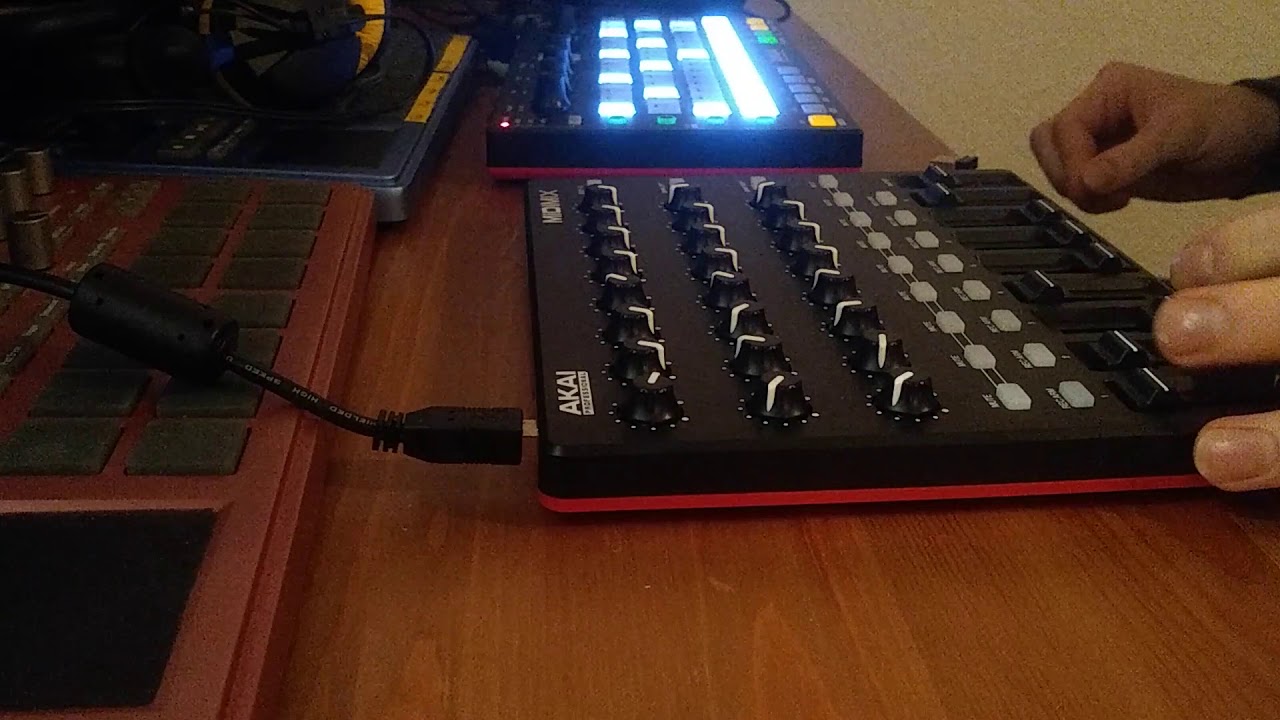 Live Acid Techno - FL Studio 20 (Akai Fire, Akai midimix)