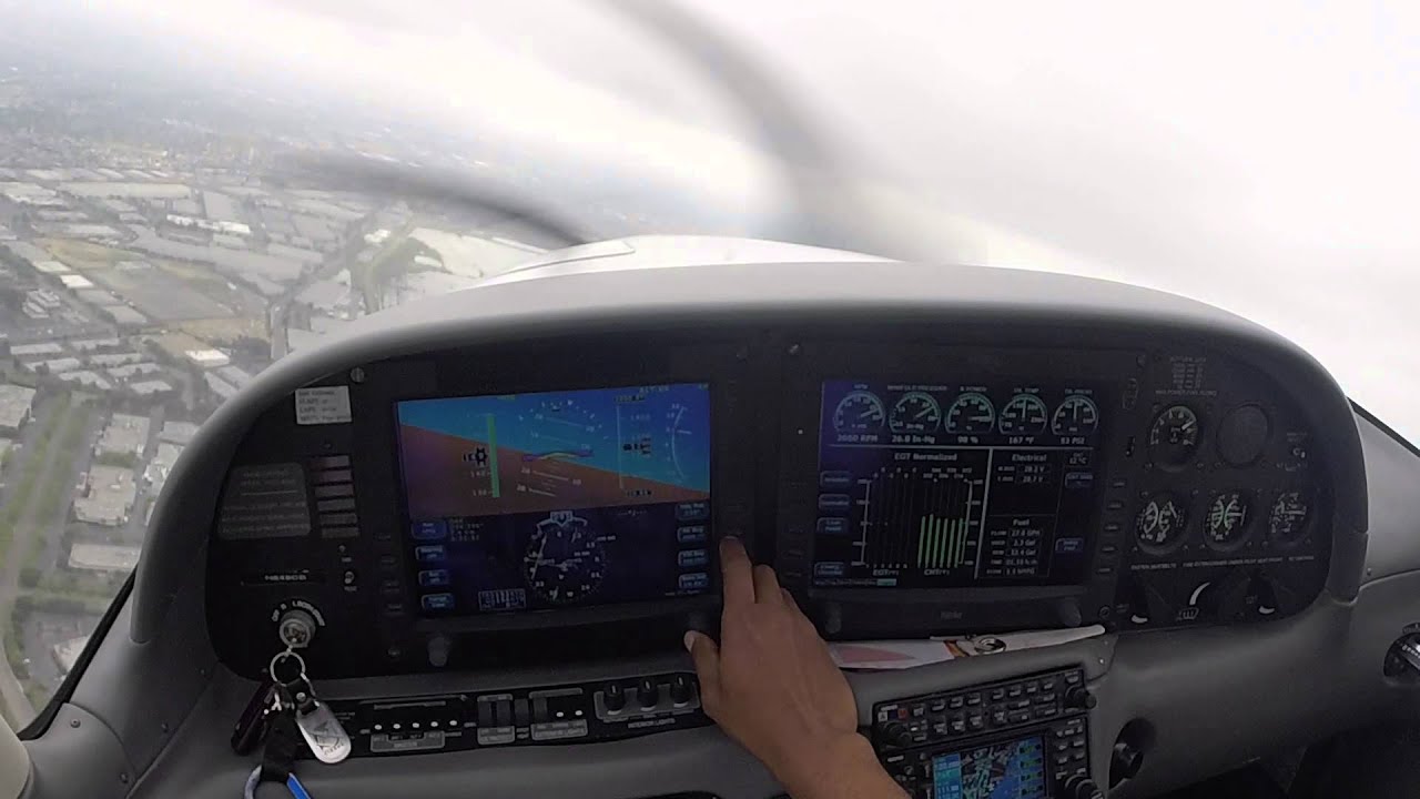 Cirrus SR22 - startup, taxi, takeoff and landing