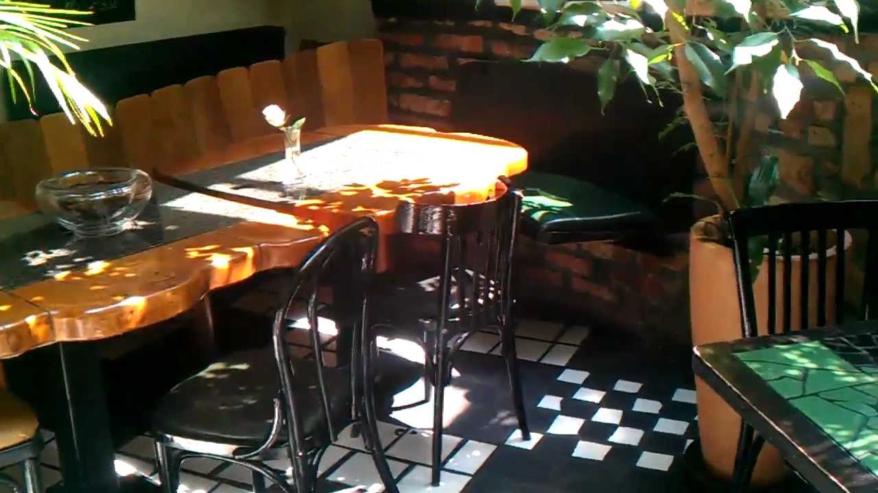 Friedensreich Hundertwasser - Kunsthaus Galerie-Cafe