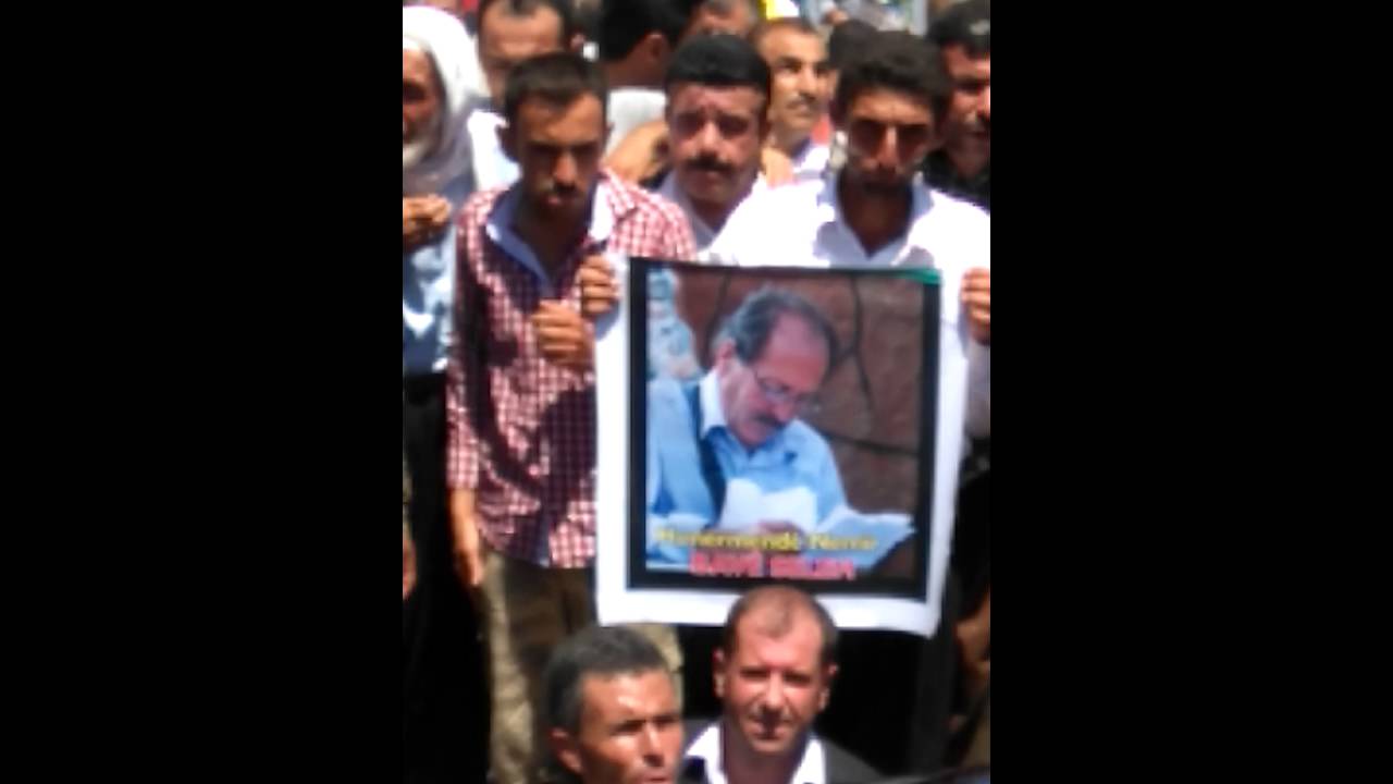 مراسيم جنازة الفنان والاسطورة  الخالد بافي صلاح