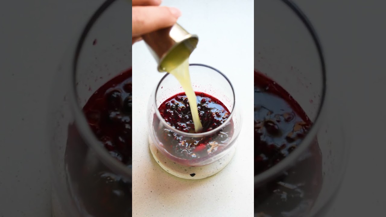 Bayab Berry Bramble – Your New Fav Gin Cocktail!