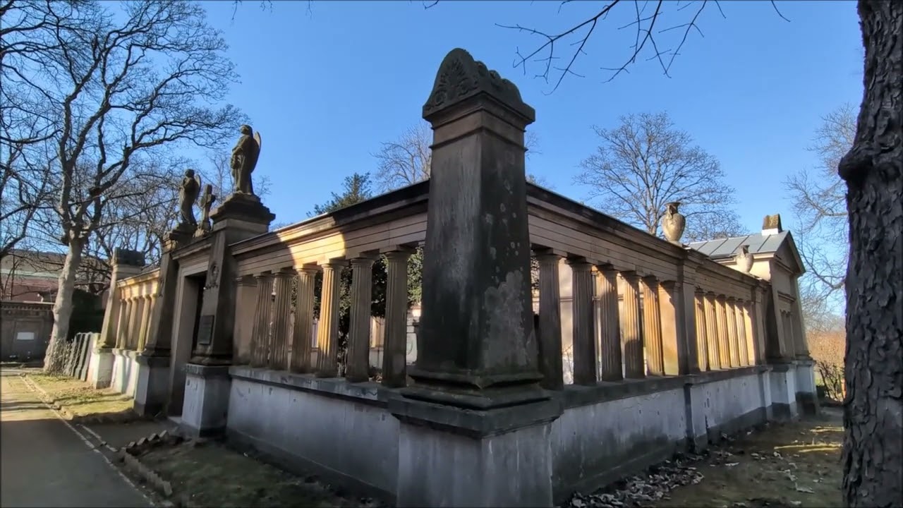 Der Alte St.-Matthäus-Kirchhof in Berlin Schöneberg. Grab von Rio Reiser, Graciano Rocchigiani...