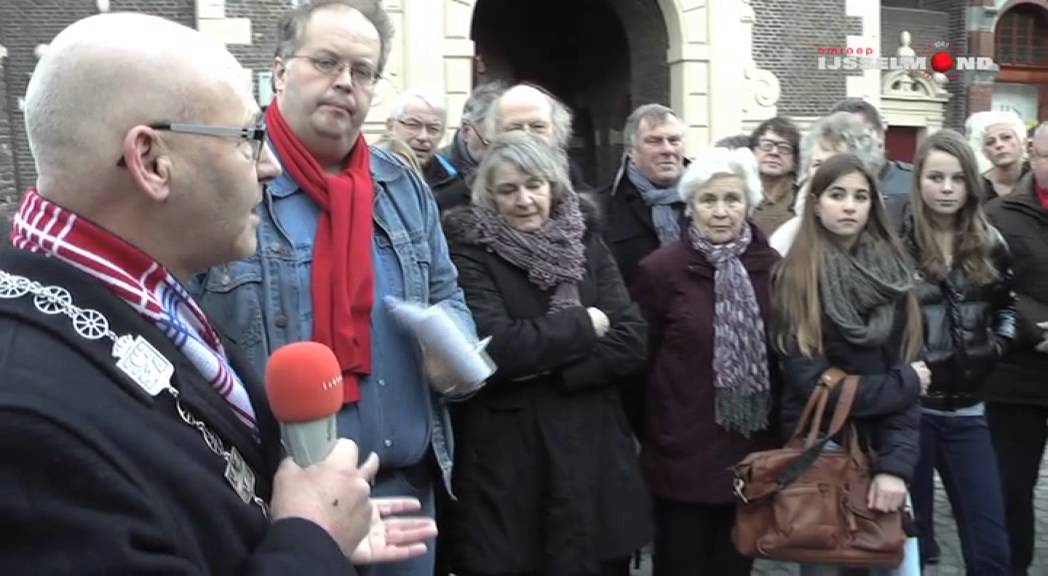 Herdenkingssteen voor Klaas Jan Mulder op Koeplein