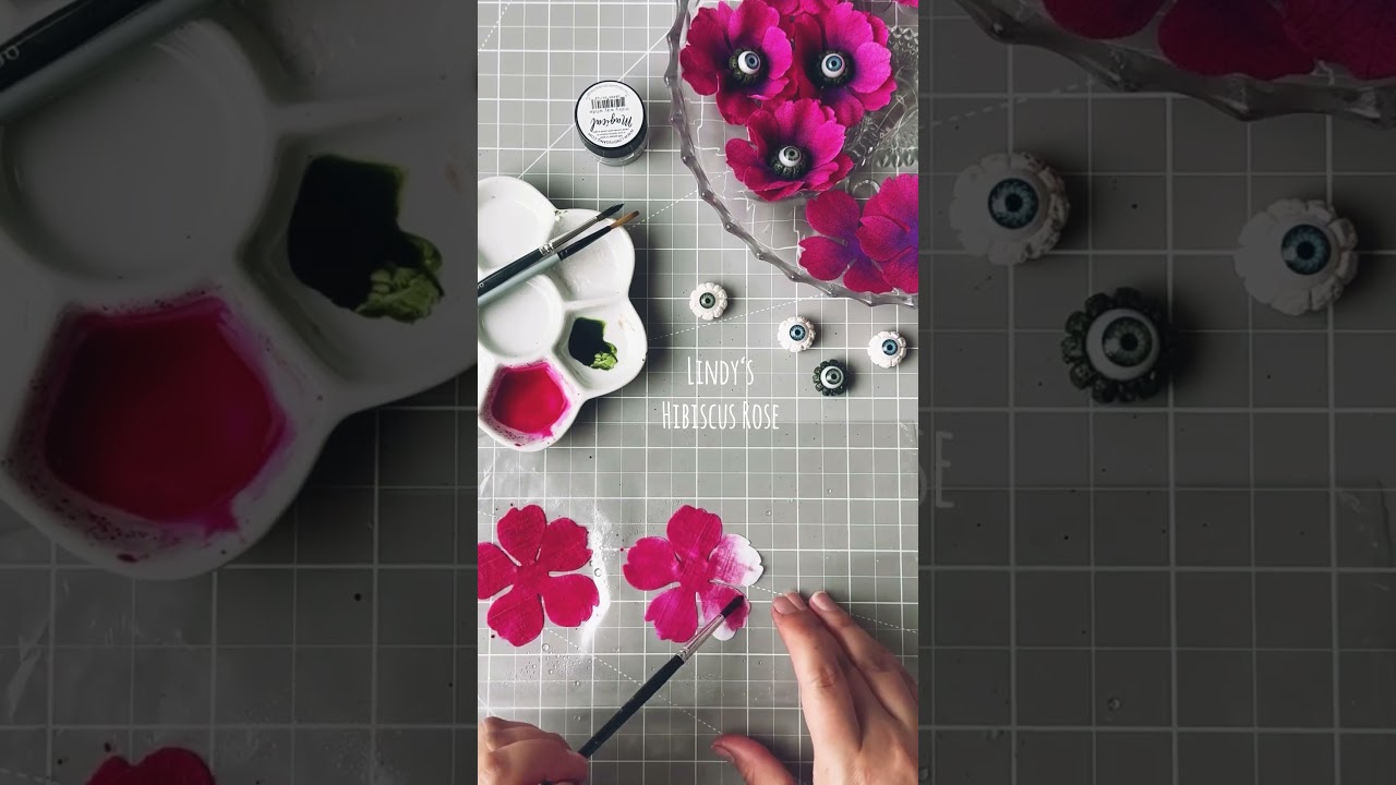 Mini tutorial how to create spooky flowers with @lindysgang. #lindysgang #mixedmediatutorial