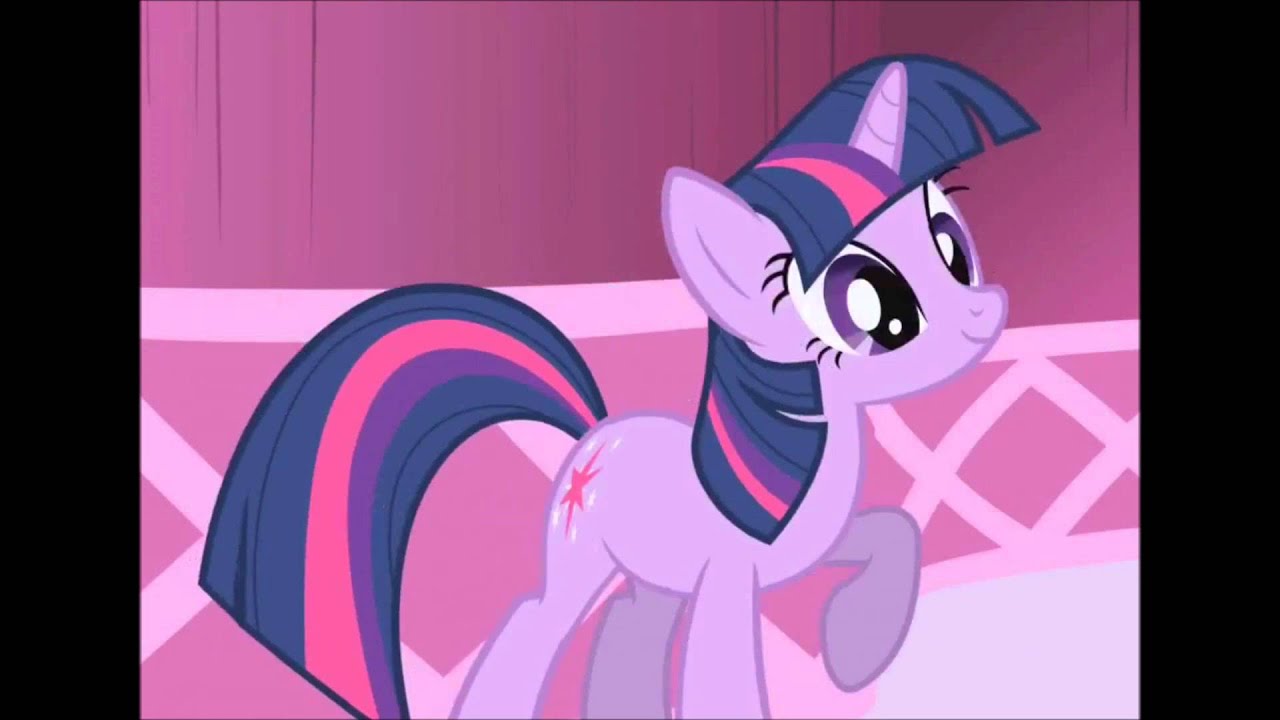 Fanfic de Mlp por loquendo: Amor nocturno
