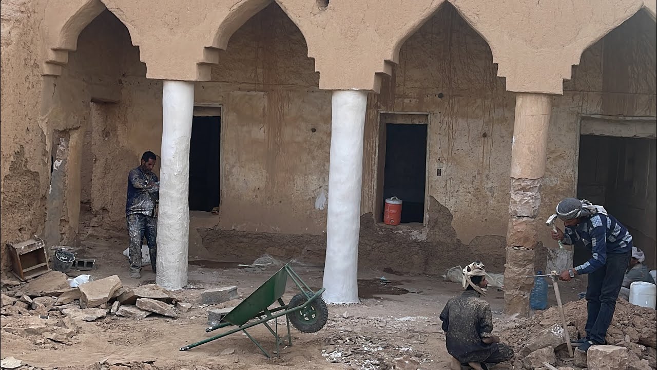 المراحل الاولى من ترميم  وتأهيل بيت محمد الجبير التراثي في المجمعة 1444/4/هـ