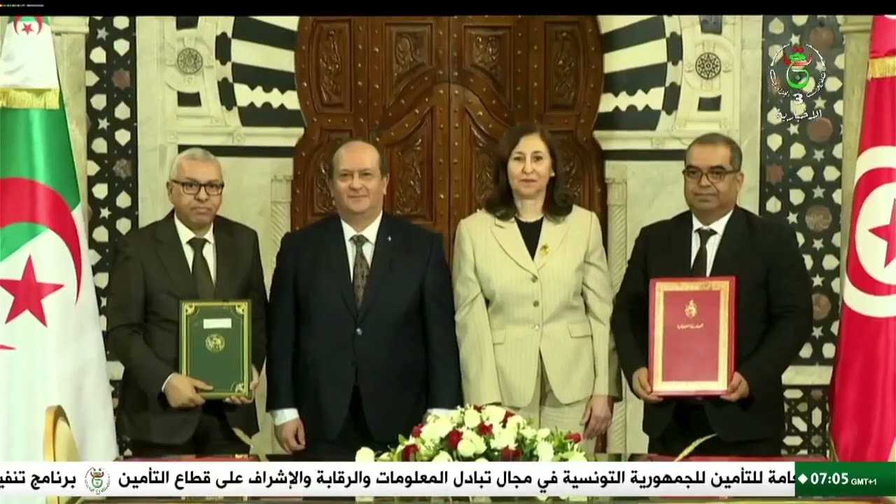 السيد الوزير الأول ورئيسة الحكومة التونسية،يشرفان على توقيع على عدد من الاتفاقيات في قطاعات متعددة