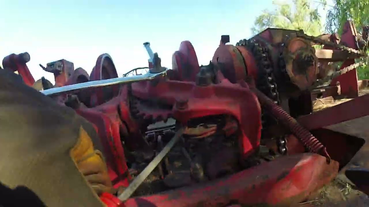 Massey Ferguson Model 12 Baler Knotter Setup pt. 3. Twine Disc and Spring