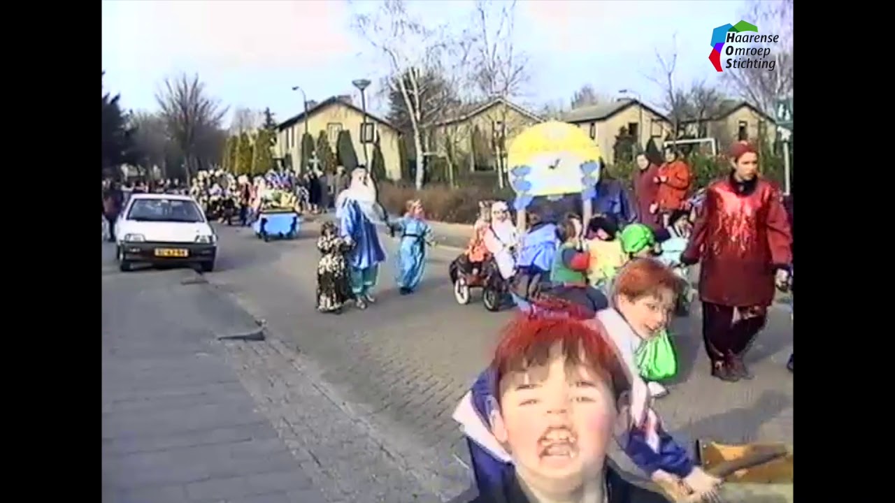 Kinderoptocht met Carnaval in Haaren 1997