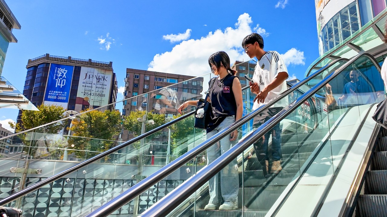 Taipei Dome & Songshan Cultural Creative Park Autumn Walk 秋游臺北大巨蛋&松山文創園區 (台北文體育園區), Taiwan in 4K