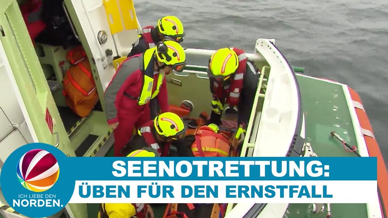 Seenotretter üben Ernstfall in Neustadt in Holstein