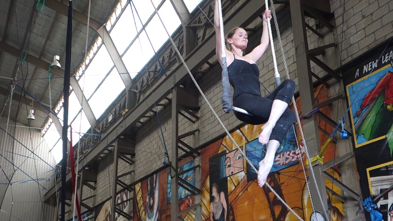 Static Trapeze Roxanne performance Term 7 1