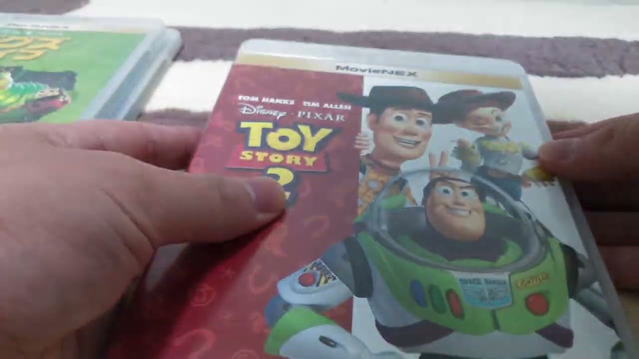 ピクサー DVDコレクション 1996～2022(トイストーリー、バズライトイヤー)