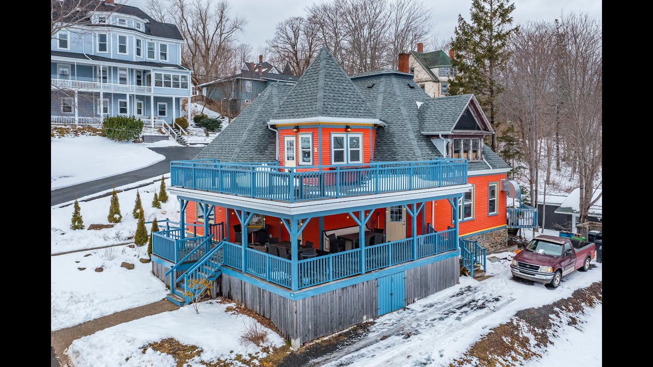 14 Sydney Street, Digby, Nova Scotia