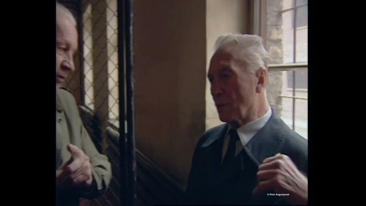 Pierwsi więźniowie KL Auschwitz - Blok 11      The first  prisoners of Auschwitz - Block 11