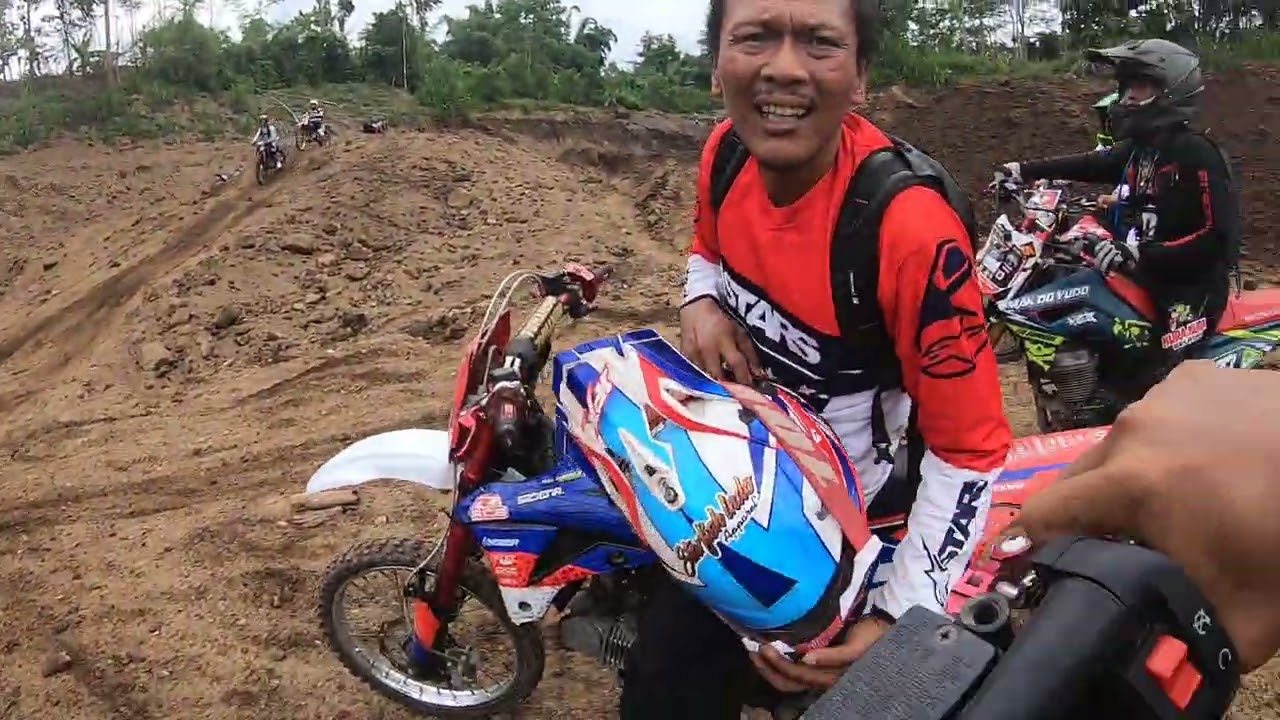 Baksos sabilu taubah Blitar (part 2) suasana tepian sungai Brantas yang indah 😅