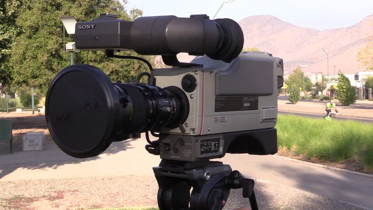 Broadcast Sony DXC 3000 3CCD ENG (Vintage Image)