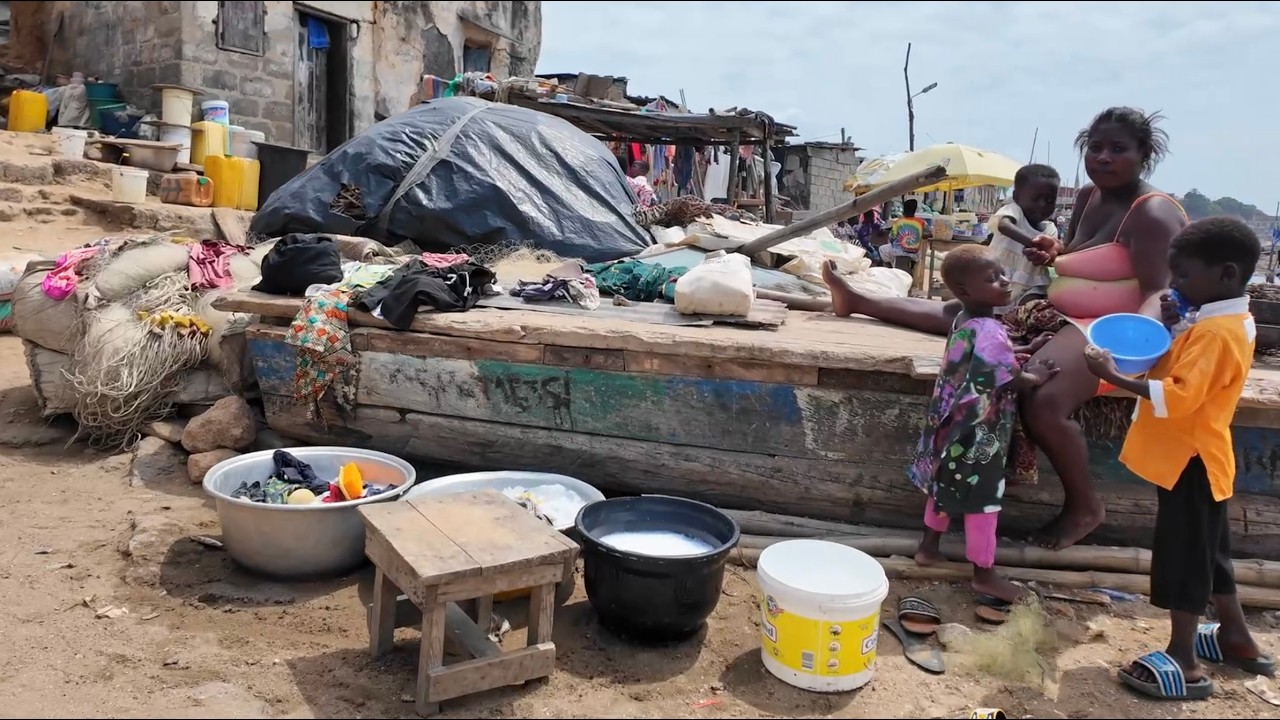 SIMPLE LIFE IN LOCAL COMMUNITY IN GHANA CAPE COAST
