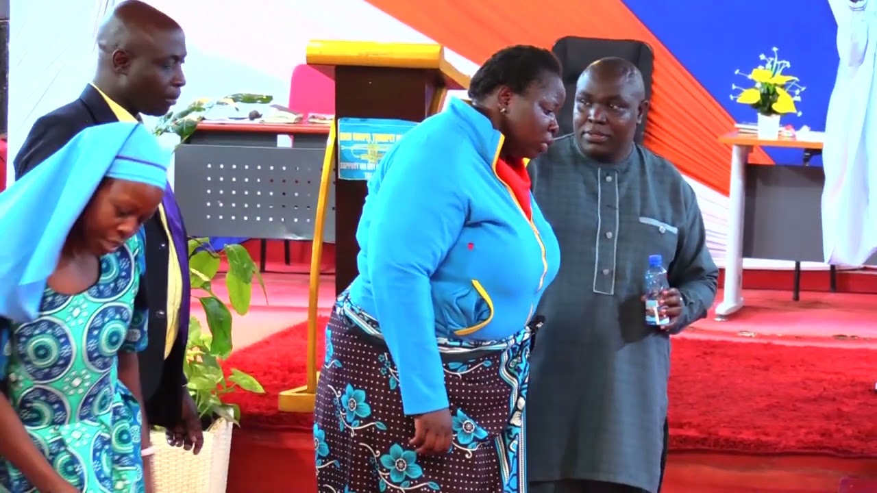 PROPHET ASHERI THROUGH GOD'S POWER HEALS A WOMAN FROM KARIOBANGI AND A MAN FROM KERICHO
