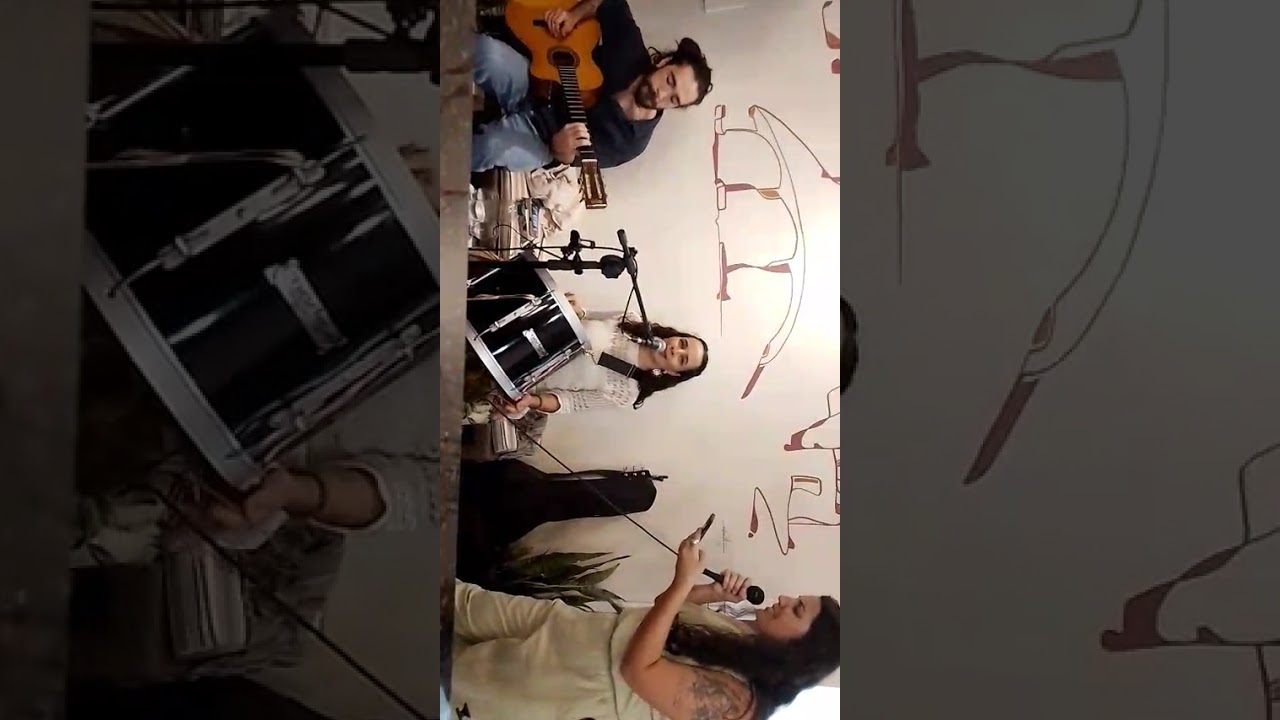 Cachorro Olhão - Lidia Soares