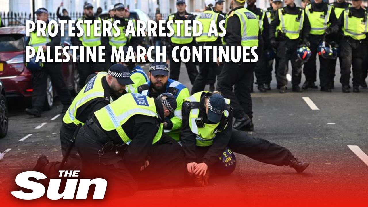 Protesters arrested after mob hurls missiles at cops by Cenotaph as pro-Palestine march continues