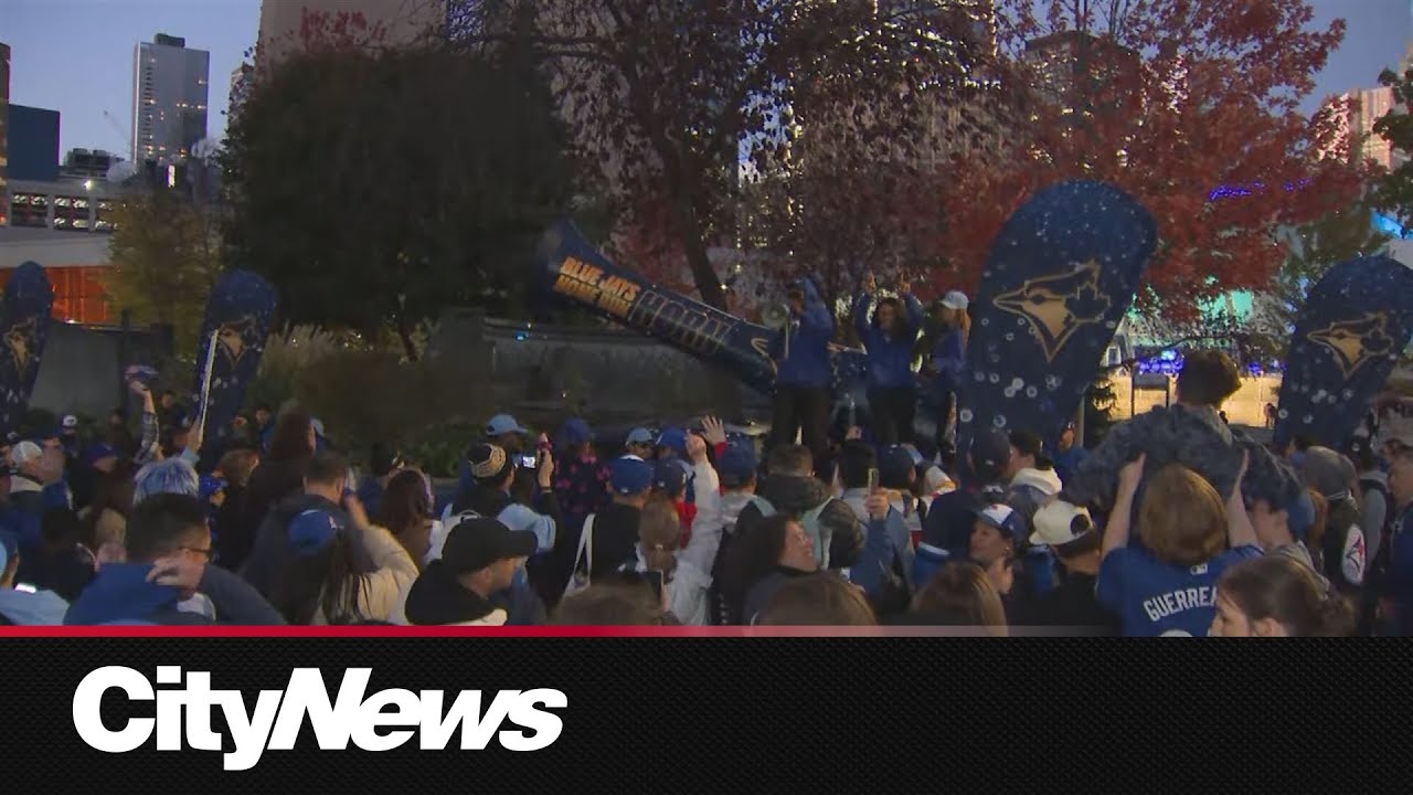 Blue Jays fans flock to Rogers Centre for World Series watch party