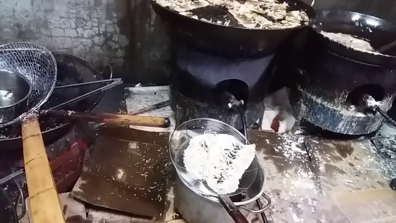 Cara menggoreng peyek cepat.modal kecil untung besar