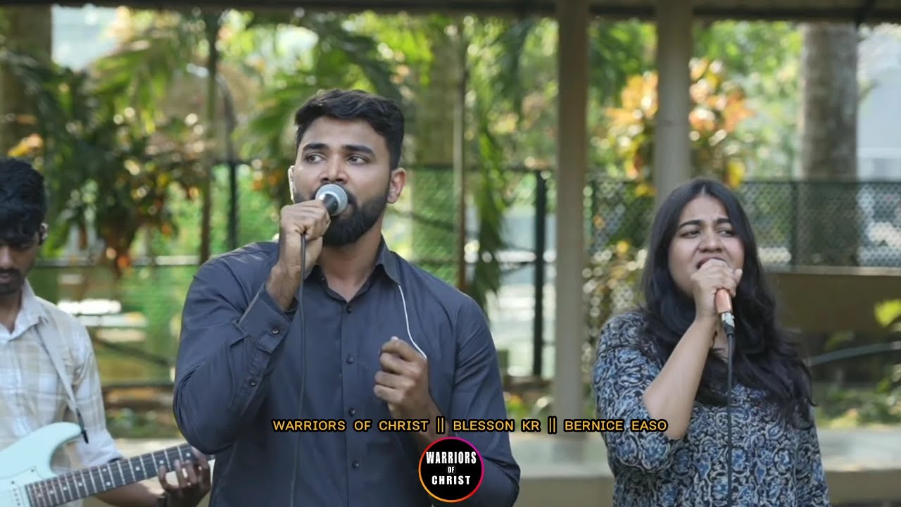 Ennum Nallavan Yeshu Ennum+ Yeshu Mathram Mathi   Live Wedding Worship || Blesson KR || Bernice Easo