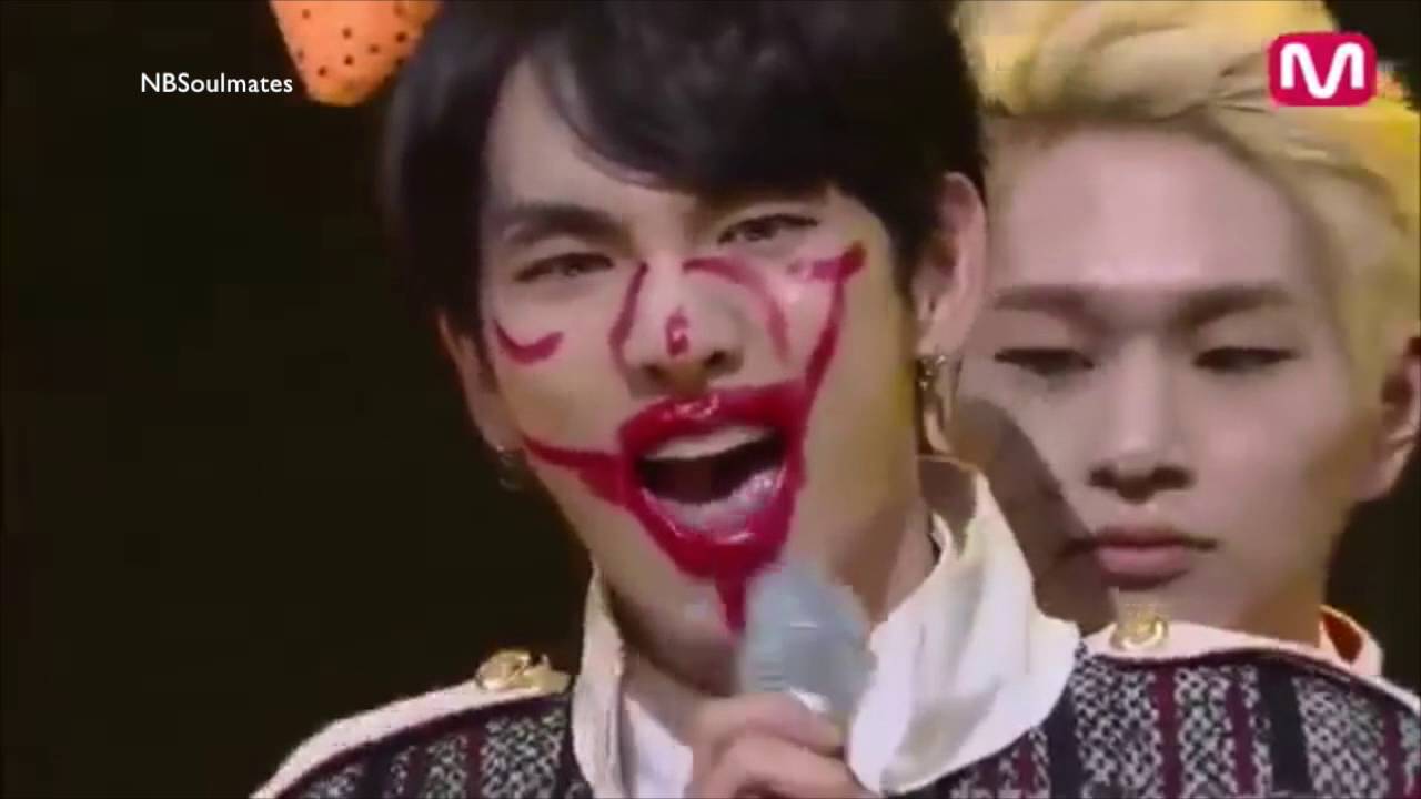 Moments when SHINee has no chill
