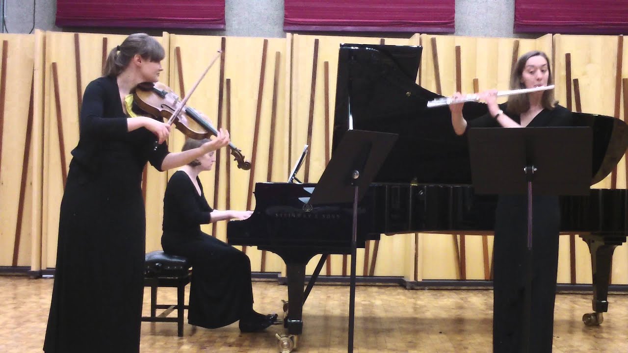 Duruflé: Prélude, Récitatif et Variations, Op. 3 performed by The Duruflé Trio